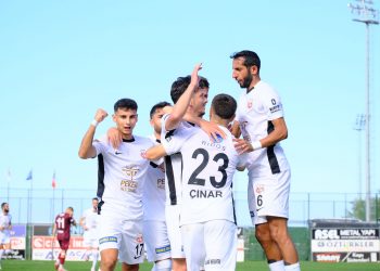 GMG Kastamonuspor Trabzon’da galip