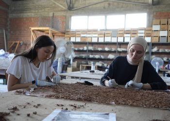Pompeipolis Antik Kenti’ndeki bin 800 yıllık mozaikler gün yüzüne çıkartılıyor