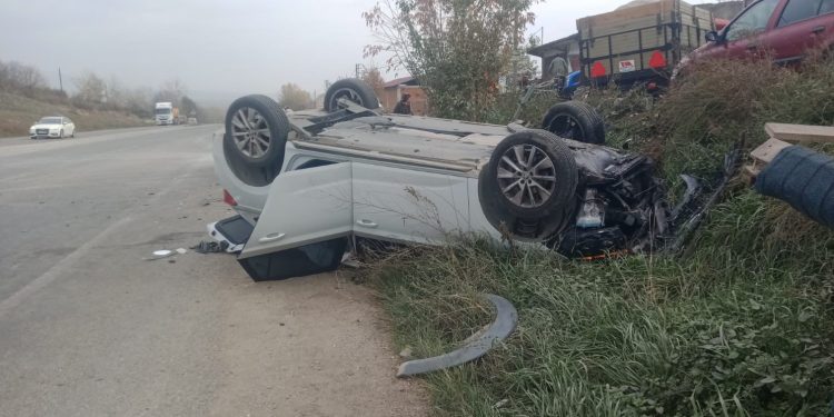Tali yoldan çıktı! 3 yaralı