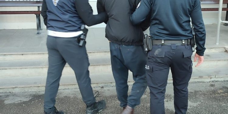 Uyuşturucuyla yakalanan şahıs tutuklandı