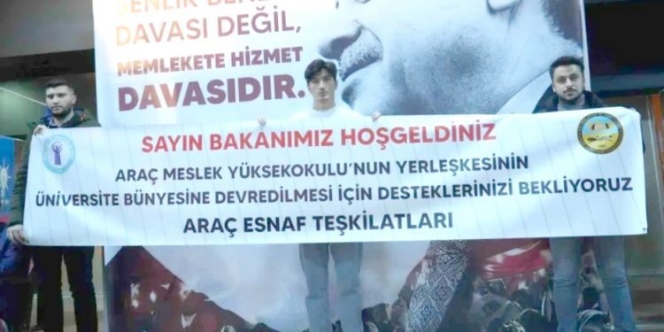 Araç esnaf derneklerinin Bakan’dan talebi: