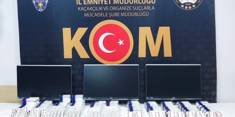 Eczaneye operasyon: 2 tutuklama