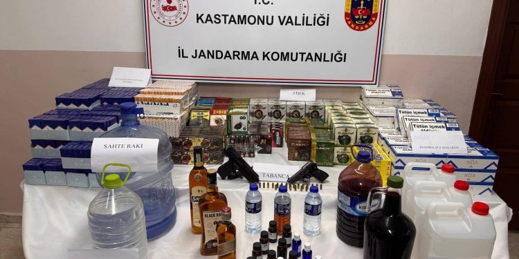 Jandarmadan kaçakçılık operasyonu