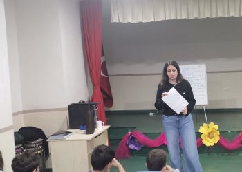 Yüzlerce öğrenciye omurga eğriliği ve fiziksel gelişim taraması yapıldı