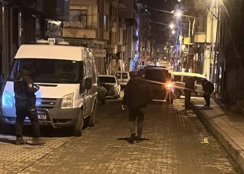 Bıçaklı kavga: 1 ağır yaralı