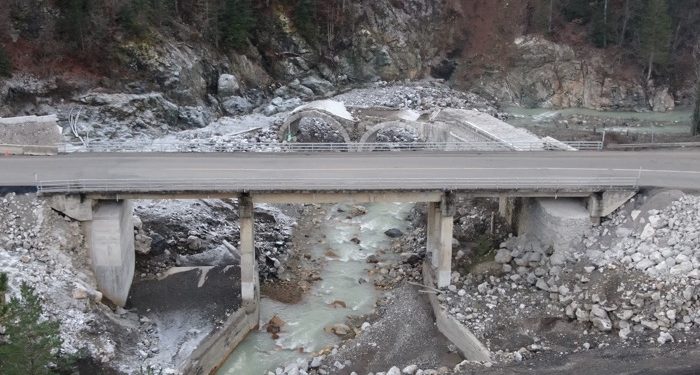 126 yıllık tarihi köprü yok olma tehlikesiyle karşı karşıya