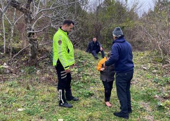 Kaybolan çocuk polis tarafından bulundu