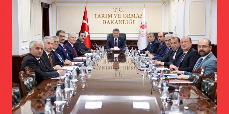 MHP’li başkanlardan Bakan Yumaklı’ya ziyaret