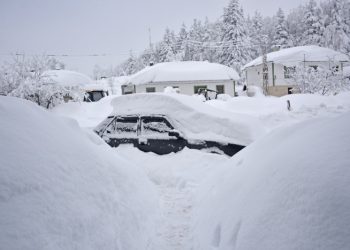 Bozkurt’ta kardan oto kurtarma mücadelesi
