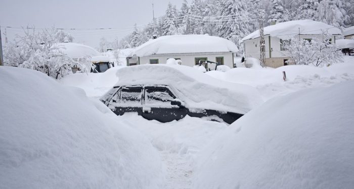 Bozkurt’ta kardan oto kurtarma mücadelesi