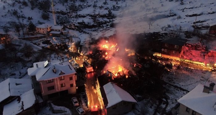 Ağlı’da yangın