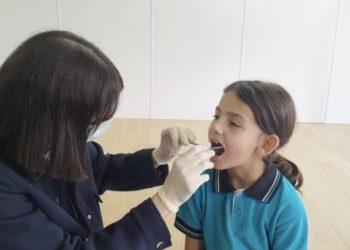 Öğrencilere ağız ve diş sağlığı eğitimi