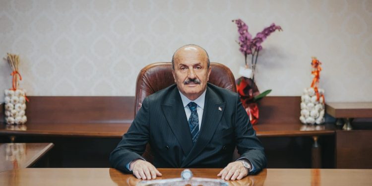 Başkan Arslan: “Art niyetli insanlar düğün salonu ihalesi üzerinden algı oluşturmaya çalışıyor”