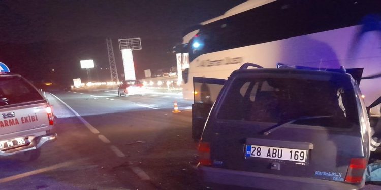 D100’de kaza: 1 ölü, 1 yaralı